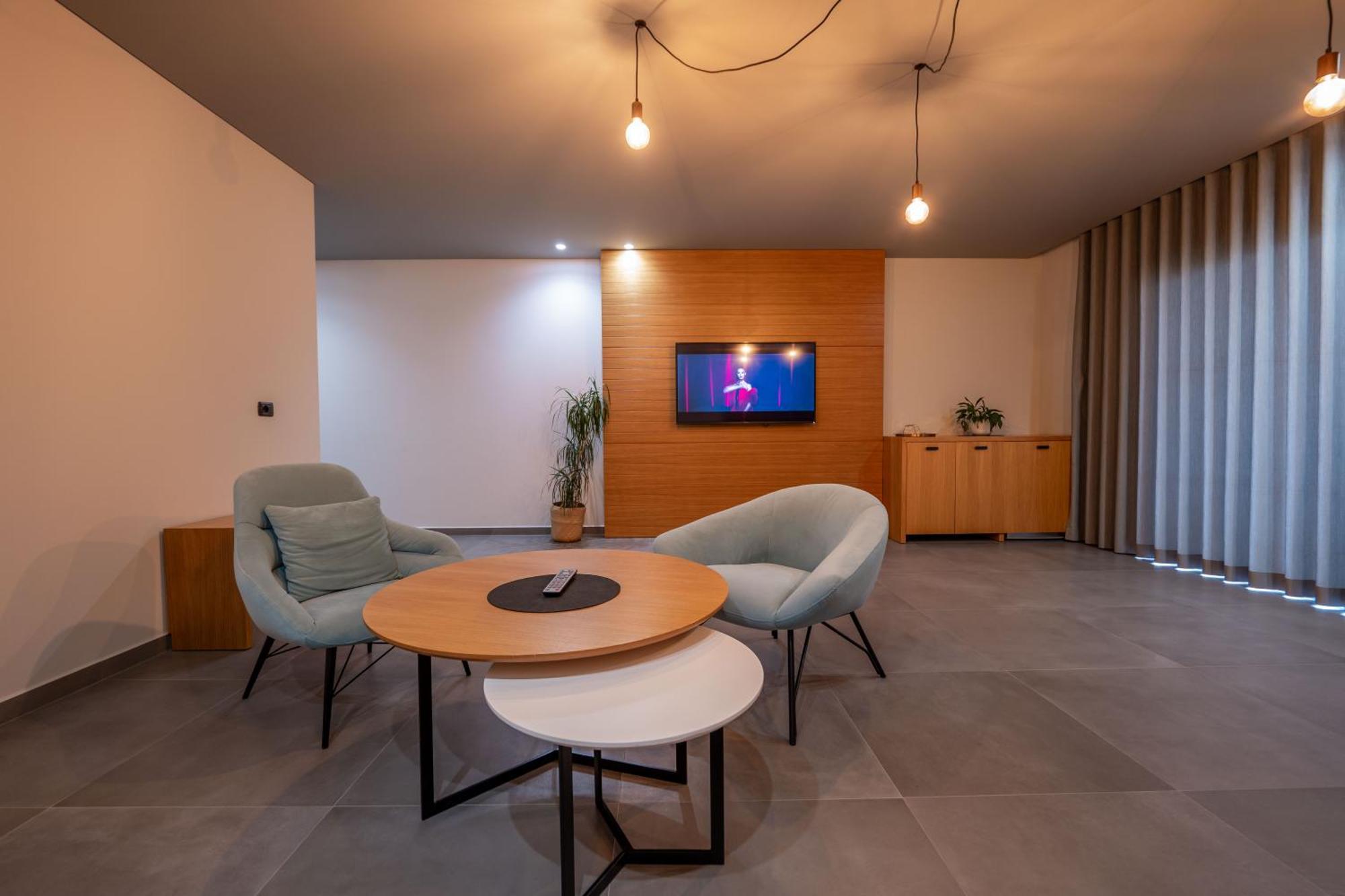 Franklin Rooms Саранде Екстериор снимка